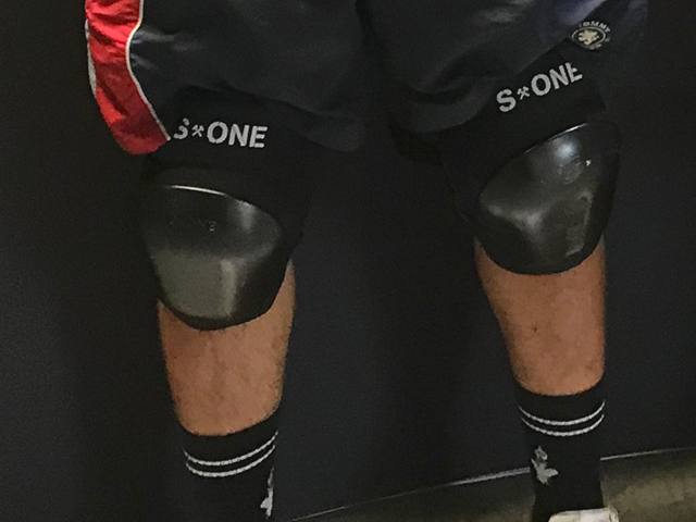 kneepad1.jpg kneepad1.jpg